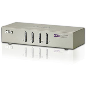 KVM VGA/audio USB 4 ports + cables