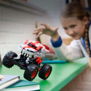 Monster Jam ThunderROARus à rétrofriction