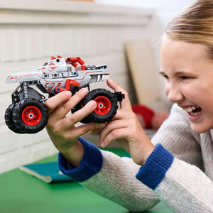 Monster Jam ThunderROARus à rétrofriction