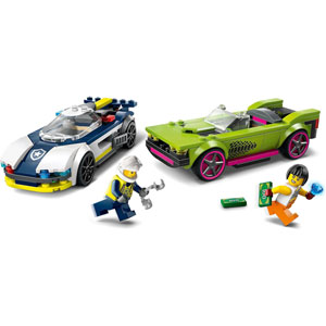 CITY - La voiture de police et la super voiture