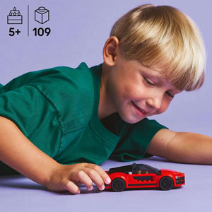 CITY - La voiture de sport rouge