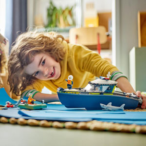 CITY - La course-poursuite en bateau de police