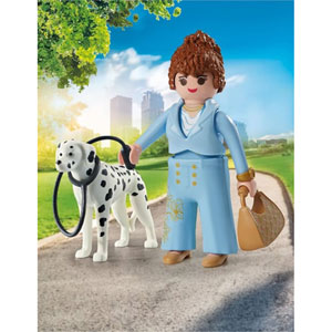 Femme d’affaire avec sac à main et son Dalmatien