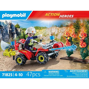 Pompier avec quad et deux arbustes enflammés
