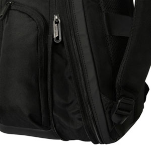 Voyager EXP Travel Backpack 17 pouces